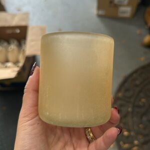 Nuage votive will sell individuals